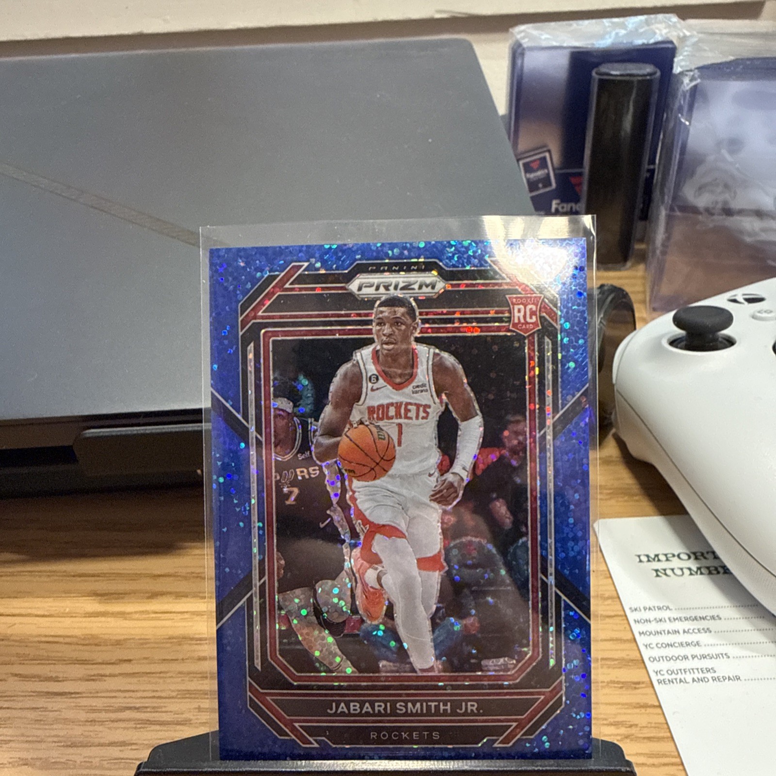 2022-23 Panini Prizm - Jabari Smith Jr. #228 Blue Sparkle Prizm /144 (RC)
