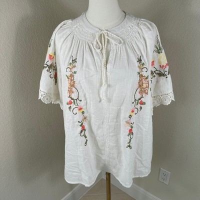 Jennifer & Grace Top Women 1X White Cottagecore Boho Floral Embroidered Blouse