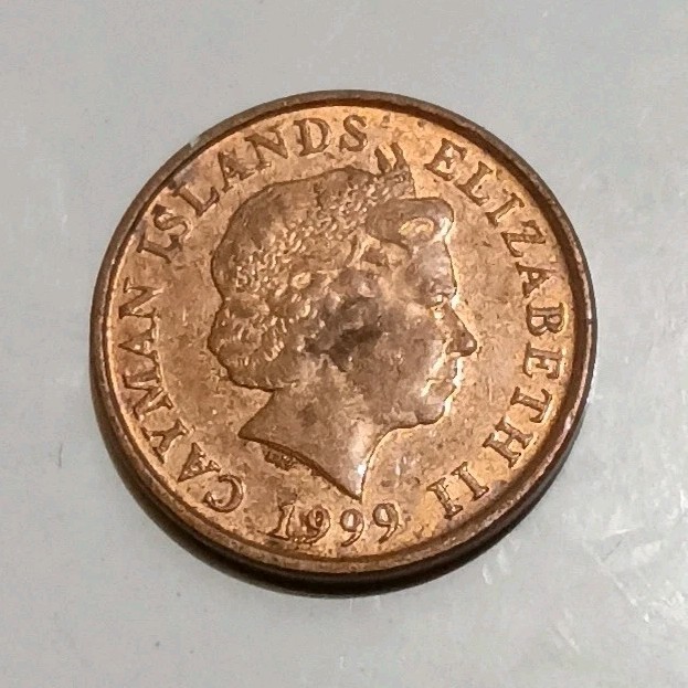 1999 Cayman Islands Coin Queen Elizabeth II Obverse Bird Reverse Ungraded