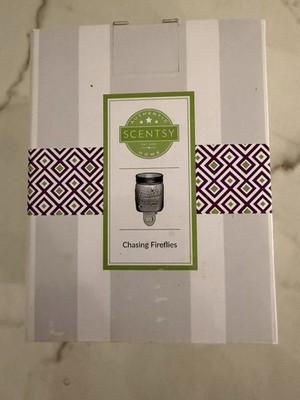 Scentsy Chasing Fireflies Nightlight Wax Warmer Plug In New
