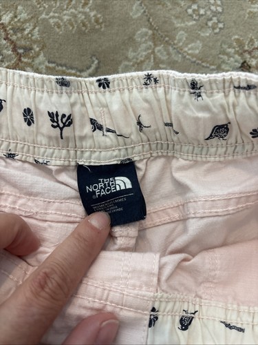 North Face Women’s Light Pink Pull On 5” Shorts With Drawstring Sz S - Picture 2 of 4