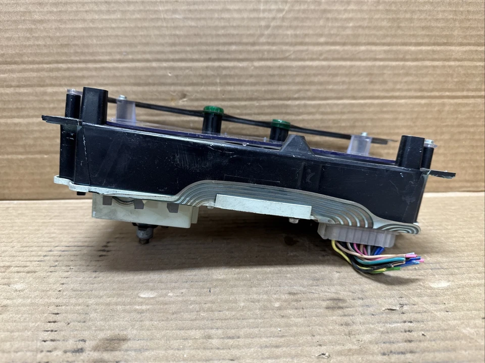 1978-1989 Chevy GMC Van painel de instrumentos G1500 G10 G20 G30 25044848 fabricante de equipamento original - Imagem 2 de 4