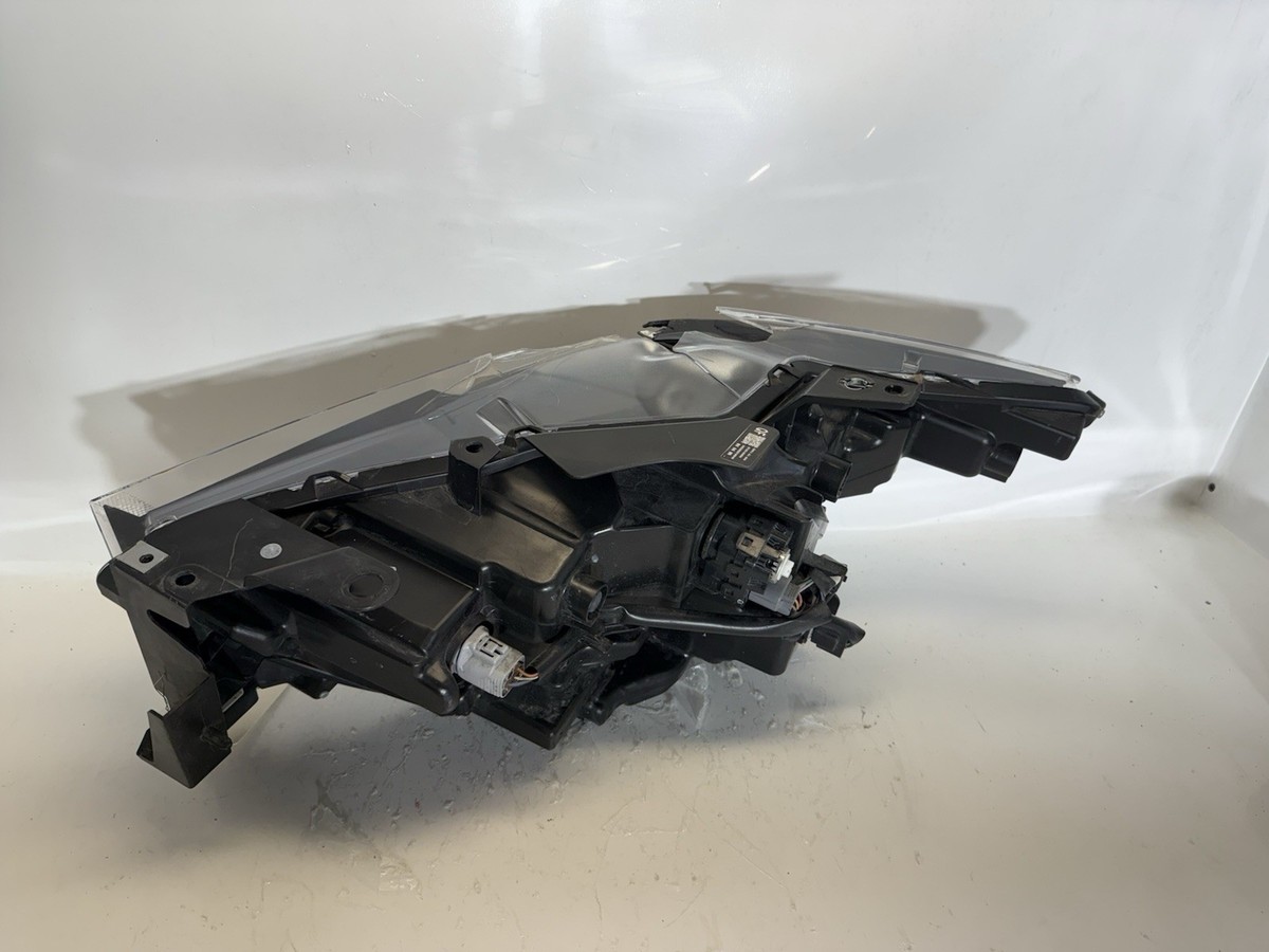 2024 Mazda CX-5 OEM Right Headlight w/ directional beam KPF3-51