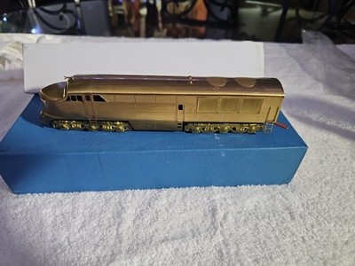 HO Scale Red Ball Brass 2000 HP FM ERIE 12 wheel A UNIT DIESEL