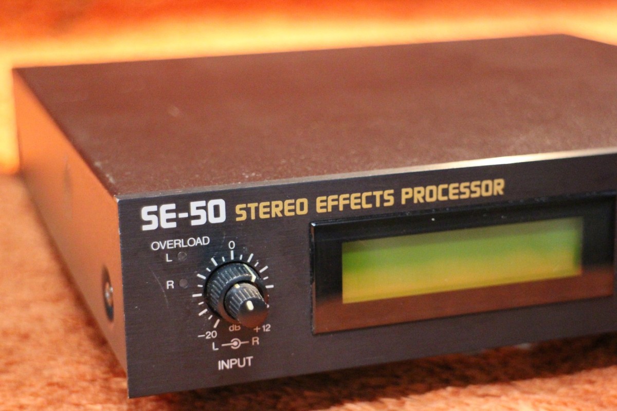 ギター boss se50 USED BOSS SE-50 SE 50 Guitar Synthesizer synth rack effect U2863