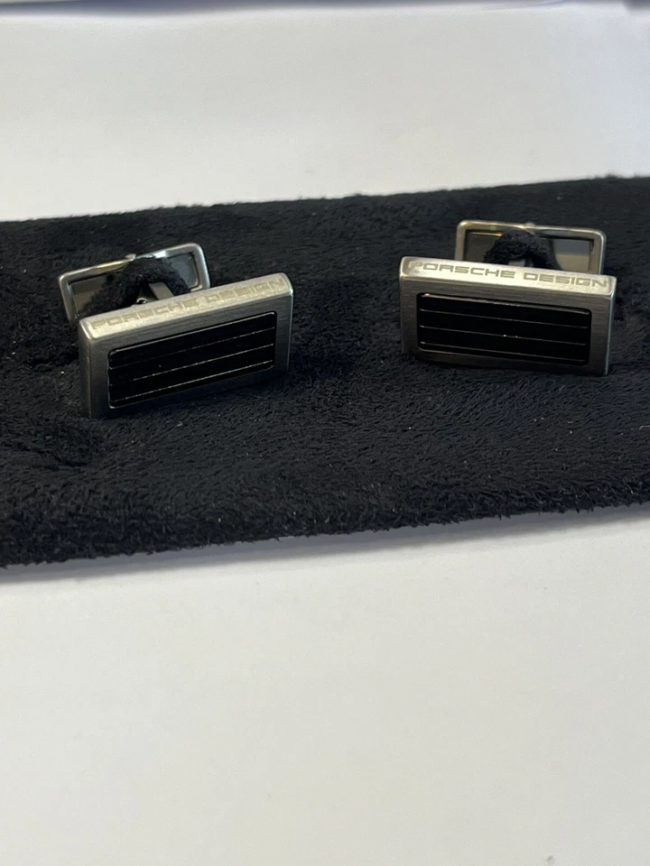 Gemelli Porsche Design P3400 Griglia Cufflink Titanium Black, Polsini Lusso, 996 - Immagine 4 di 4