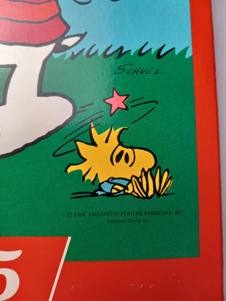 Springbok Peanut's Snoopy Soccer's A Ball! 25pc Puzzle 1960's | eBay