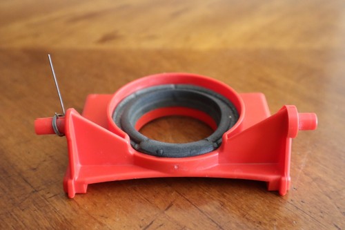 Kenmore Magicord 116 Canister Vacuum Replacement Bag Holder Clip Gasket Spring - Picture 7 of 10