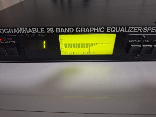 TC Electronic TC 1128 Equalizer Analyzer - Bild 9 von 9