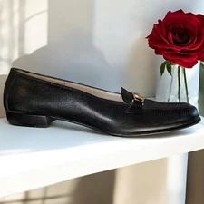 Salvatore Ferragamo Black Alligator Leather Brass Bit Loafers 7 2A Low Heel