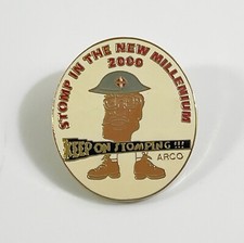 Stomp in The New Millenium 2000 Keep on Stomping Arco Lapel Pin