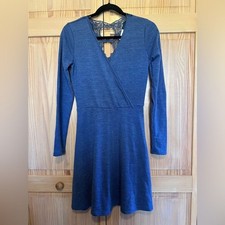 Candies junior wrap style blue dress size small