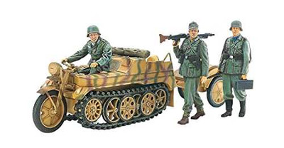 Tamiya 1/35 Military No.377 German Army Sd.Kfz.2 Kettenkrart Mid