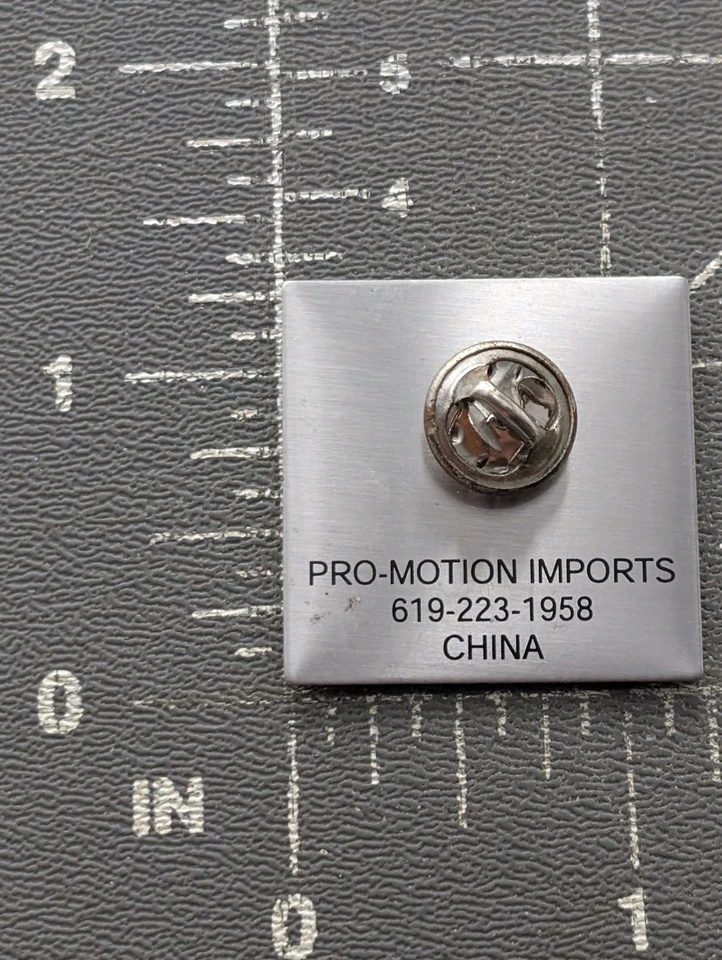 Tim Lincecum 2008 Cy Young Winner Pin SF Giants Pitcher Baseball MLB Souvenir - Image 3 of 4