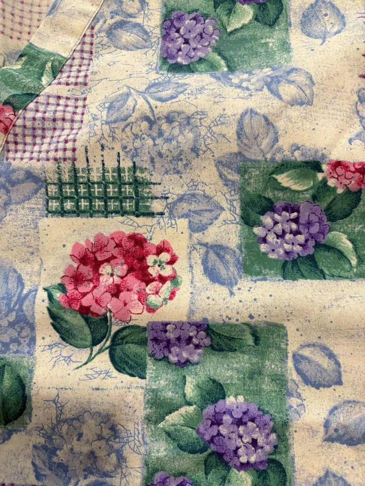 Handmade Blue & Pink Floral Women’s Plus Size 2X V-Neck Scrub Top-EUC - Image 4 of 4