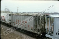 Original Slide Union Pacific UP 20098 Covered Hopper Proviso ILL 5-95 (LZ)