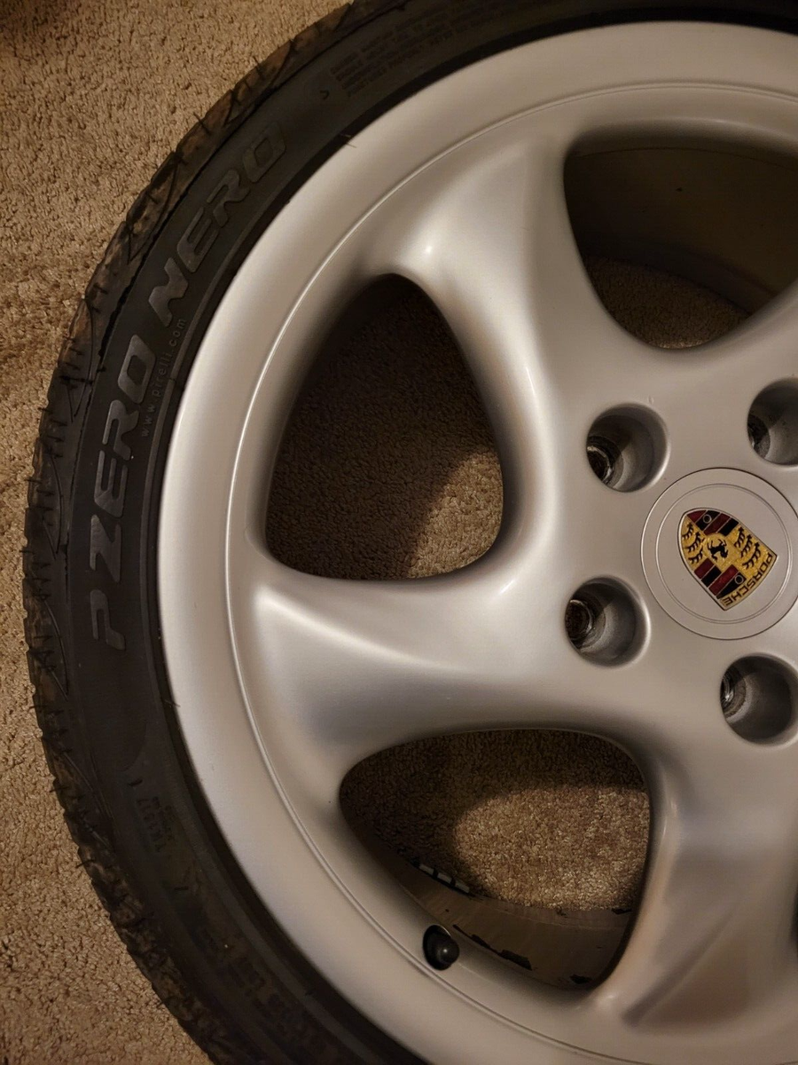 OEM Porsche 911 993 996 Turbo Twist Front Wheel 7.5Jx18, 993.362