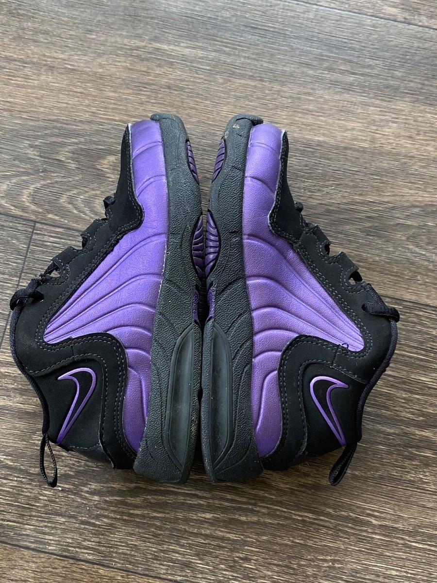 NIKE AIR MAX WAVY BLACK & PURPLE SNEAKER YOUTH SIZE 9C
