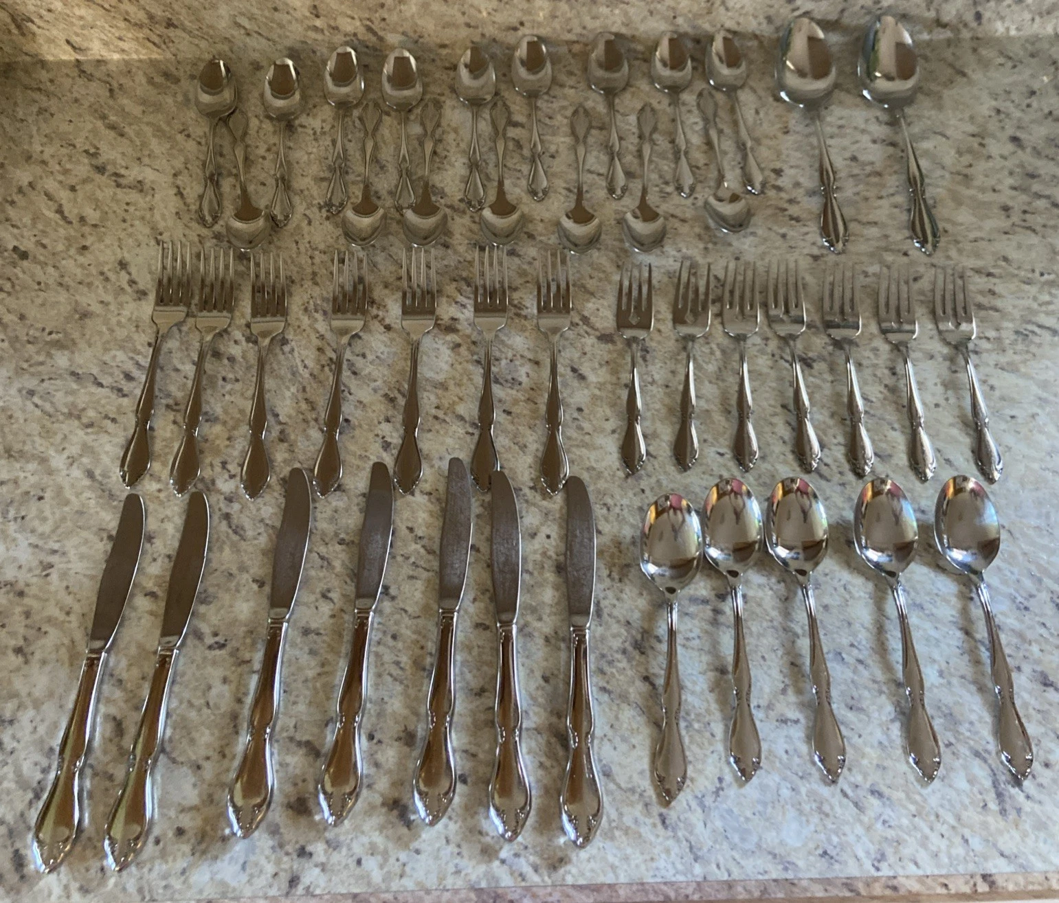 Oneida Cantana Flatware Stainless 44 pieces