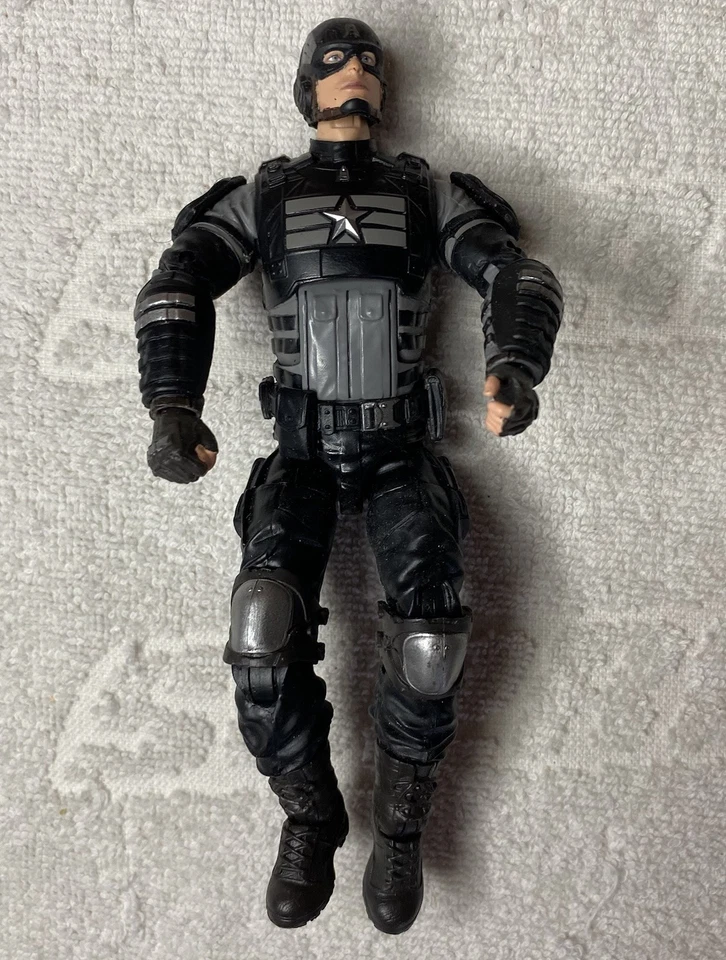 Figura de acción Capitán América y Antman Hasbro Marvel Legends Foto 2 de 4