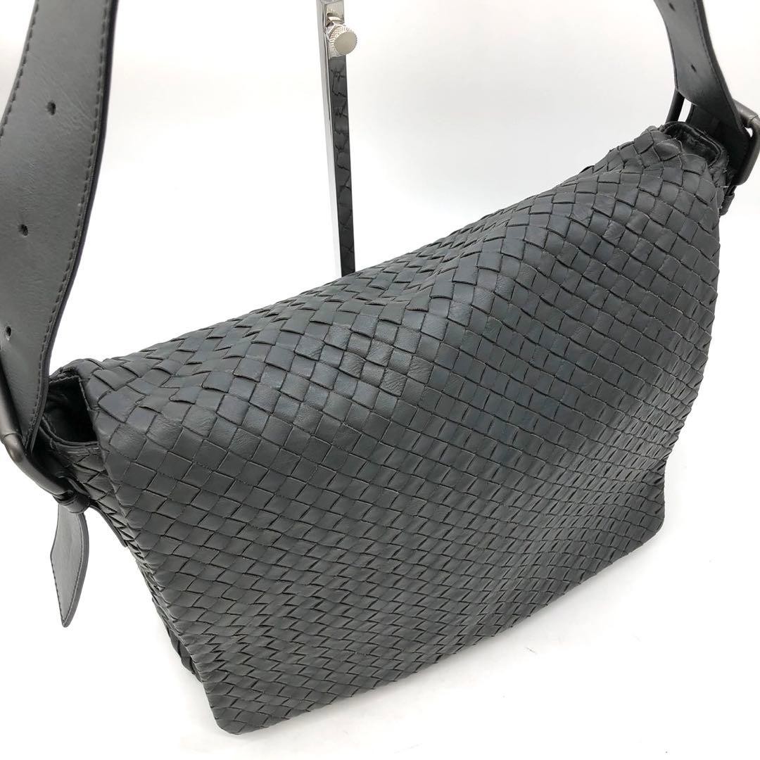 Bottega Veneta Intrecciato Shoulder Bag Messenger Gray Leather Authentic thumbnail 23