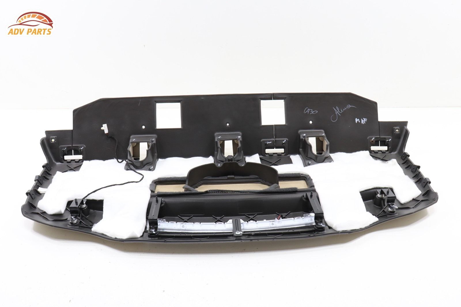 2014-16 MASERATI QUATTROPORTE REAR DECK SHELF PANEL & THIRD BRAKE LIGHT OEM