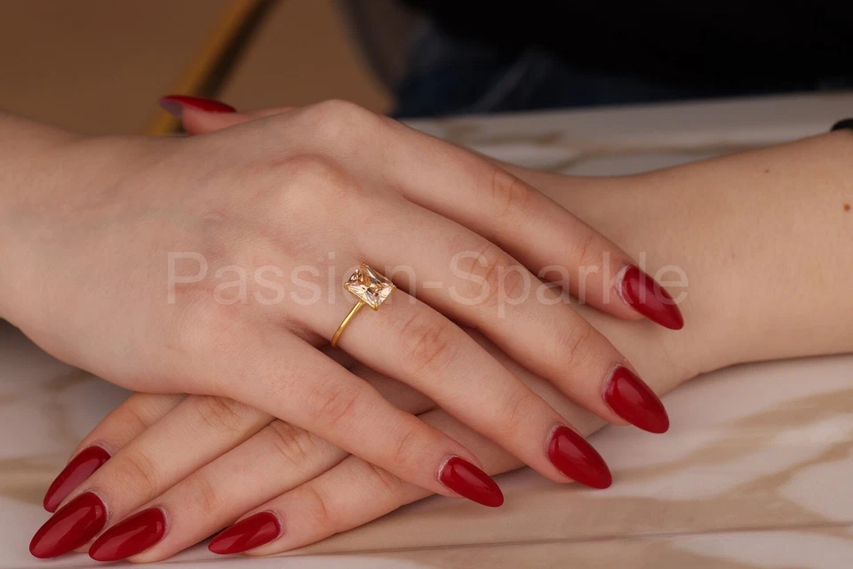 Anillo de compromiso solitario de morganita natural radiante de 0,3 quilates de oro amarillo sólido de 14 quilates Foto 3 de 4