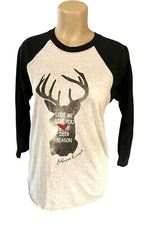 Love Me Like You Love Deer Season Hunting Graphic Tee T-Shirt Women's Small