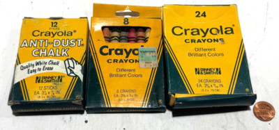 VTG Binney & Smith CRAYOLA Crayons 24 Pack + 8 Pack W/ 11 Pack Anti-Dust Chalk