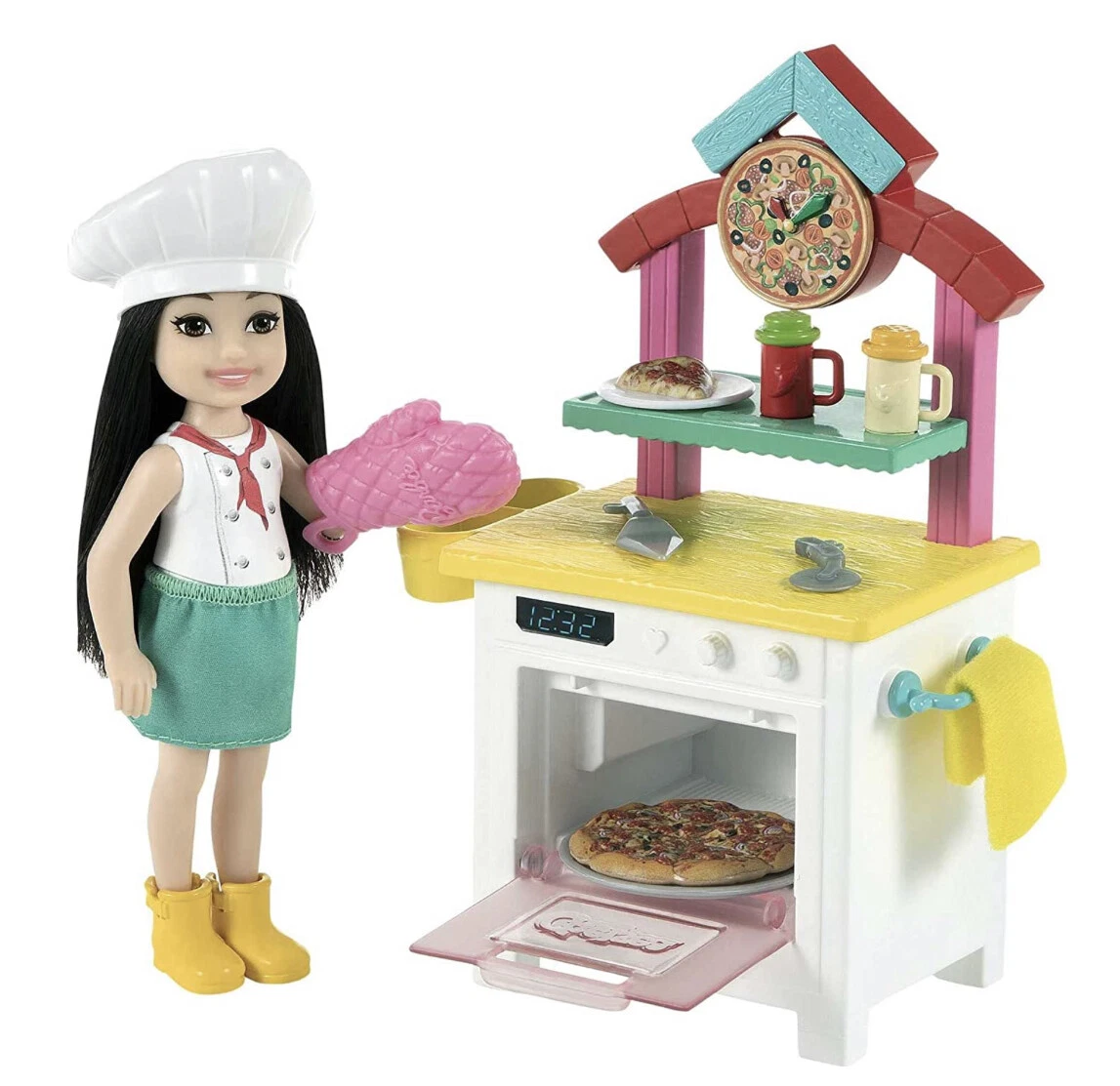 Barbie making sales pizza
