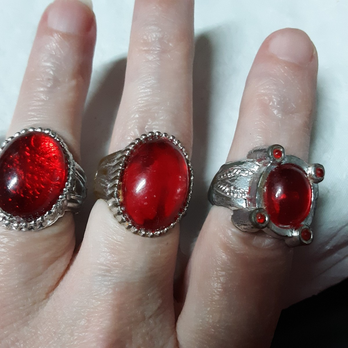 Vintage Gumball Machine Plastic Ring Lot Santa Goldtone Red Jewel 