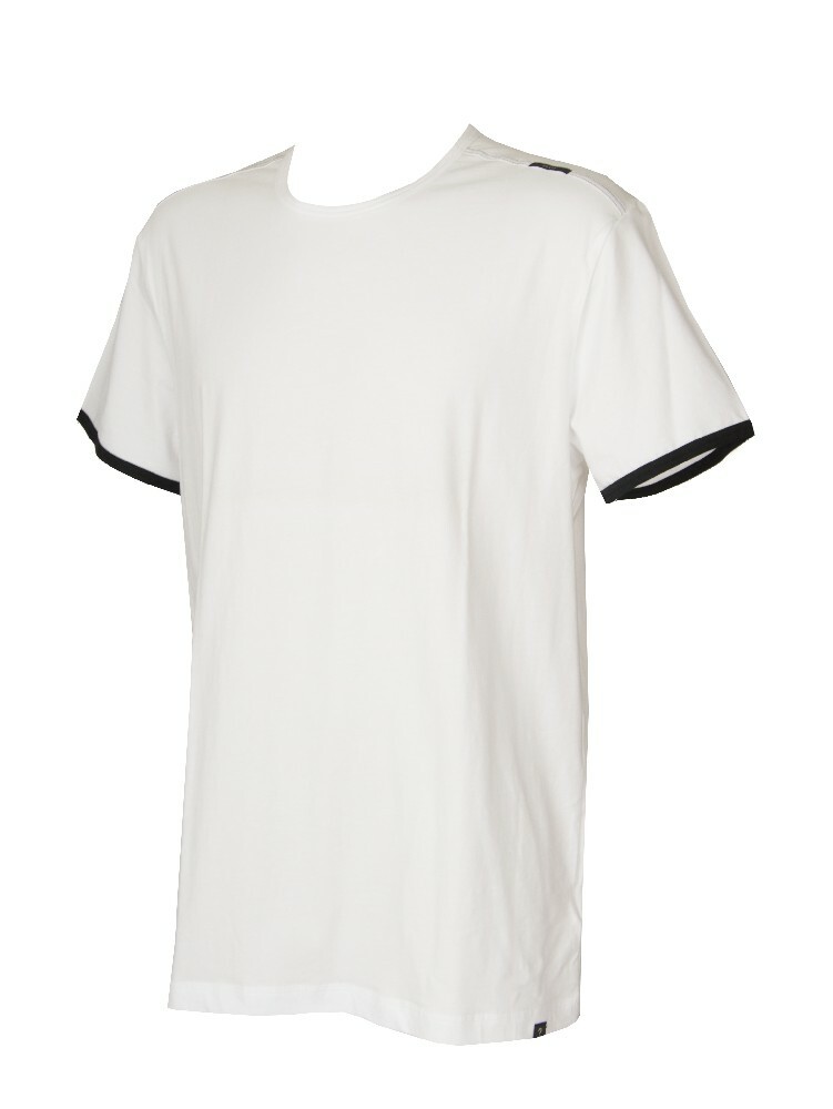 Футболка uomo manica corta girocollo GUESS articolo UD8U29 JEL13 SS с КРУГЛЫМ ВЫРЕЗОМ- 10390₽