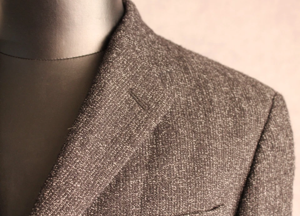 Abrigo deportivo para hombre Armani Collezioni talla 40L mezcla de lana negro hecho en Italia Foto 2 de 4