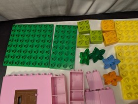 LEGO DUPLO Horse Stable Set 10500, 2013, Missing Some Parts / Mostly Complete