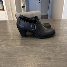 Scholl's Women's Pumps and Classics Heels for sale