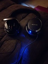 Black Auvio Wired Over Ear Headphones Black with Carrying Case