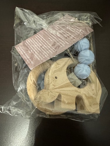 Three Hearts Apparel - Baby Teether Teething Ring - BPA Free Silicone - Elephant - Picture 4 of 7