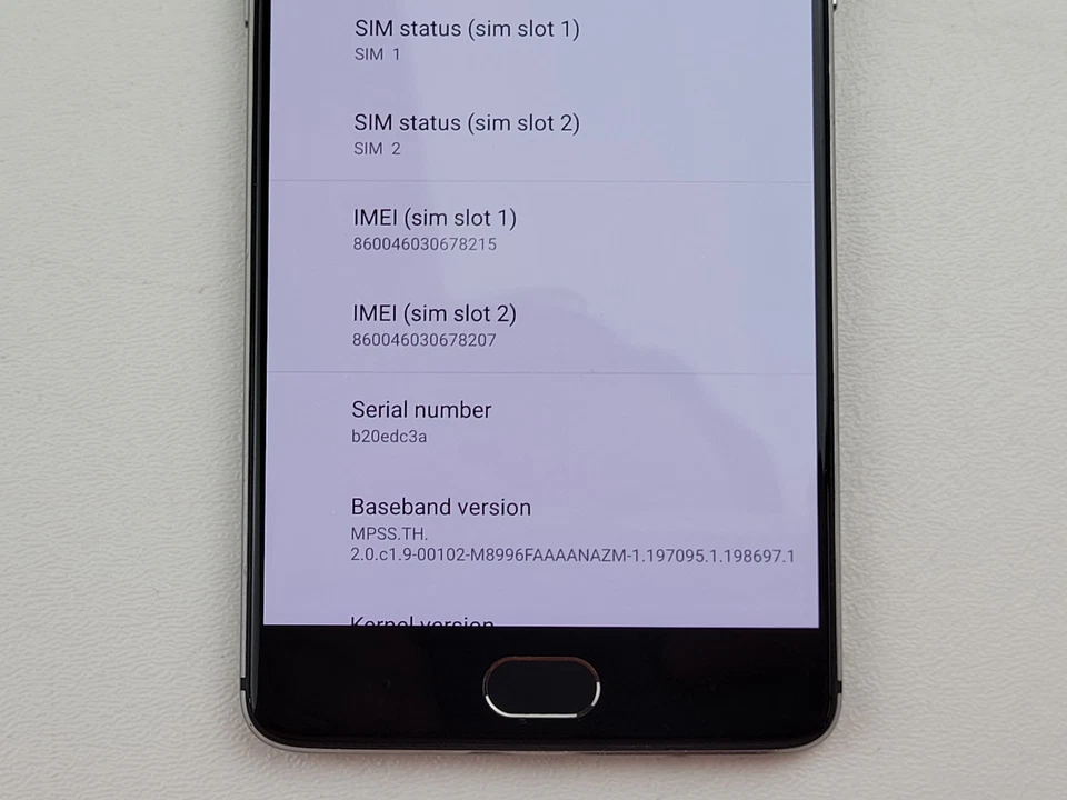 OnePlus 3 (A3000) 64GB - Gray (GSM Unlocked) Dual SIM Smartphone - H4552 - Image 4 of 4