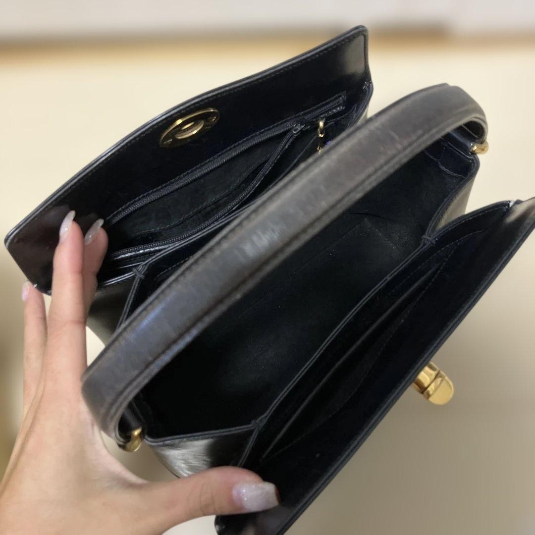 GUCCI Vintage Leather Handbag Black Old Logo Retro Turnlock Classic Bag thumbnail 8