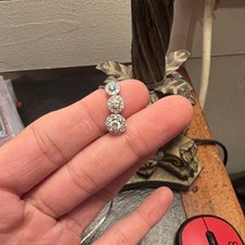 18K White Gold Natural Clear Round Diamond Da...