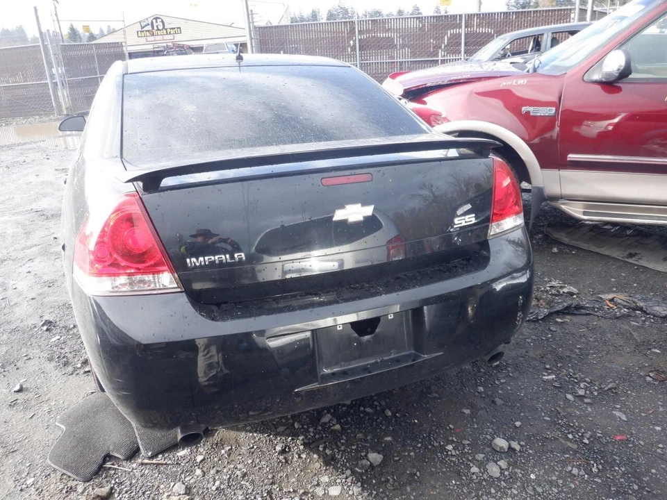 Used Automatic Transmission Assembly fits: 2009 Chevrolet Impala AT 5.3 Grade A Foto 3 de 4