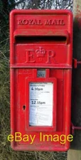 Photo 6x4 Close up, Elizabeth II postbox on the A1033, Bridge Bungalows B c2020