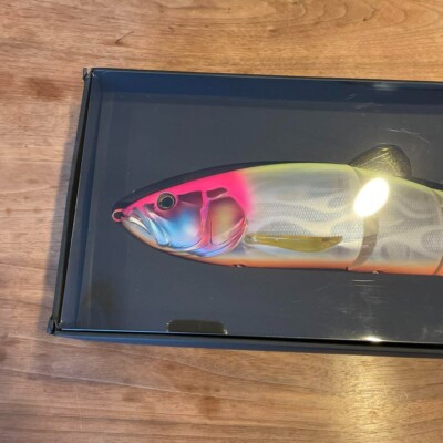 Leurre Jackall Dowz Swimmer 400SF – 40cm, Flame Chart, Made In Japan