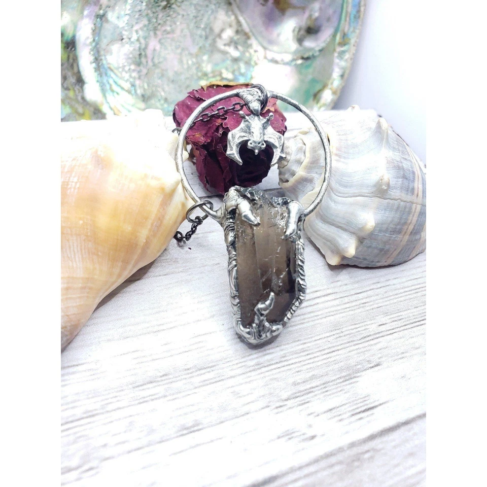 Collar Gótico Halloween Murciélago Vampiro y Cristal Cuarzo Ahumado Foto 2 de 4