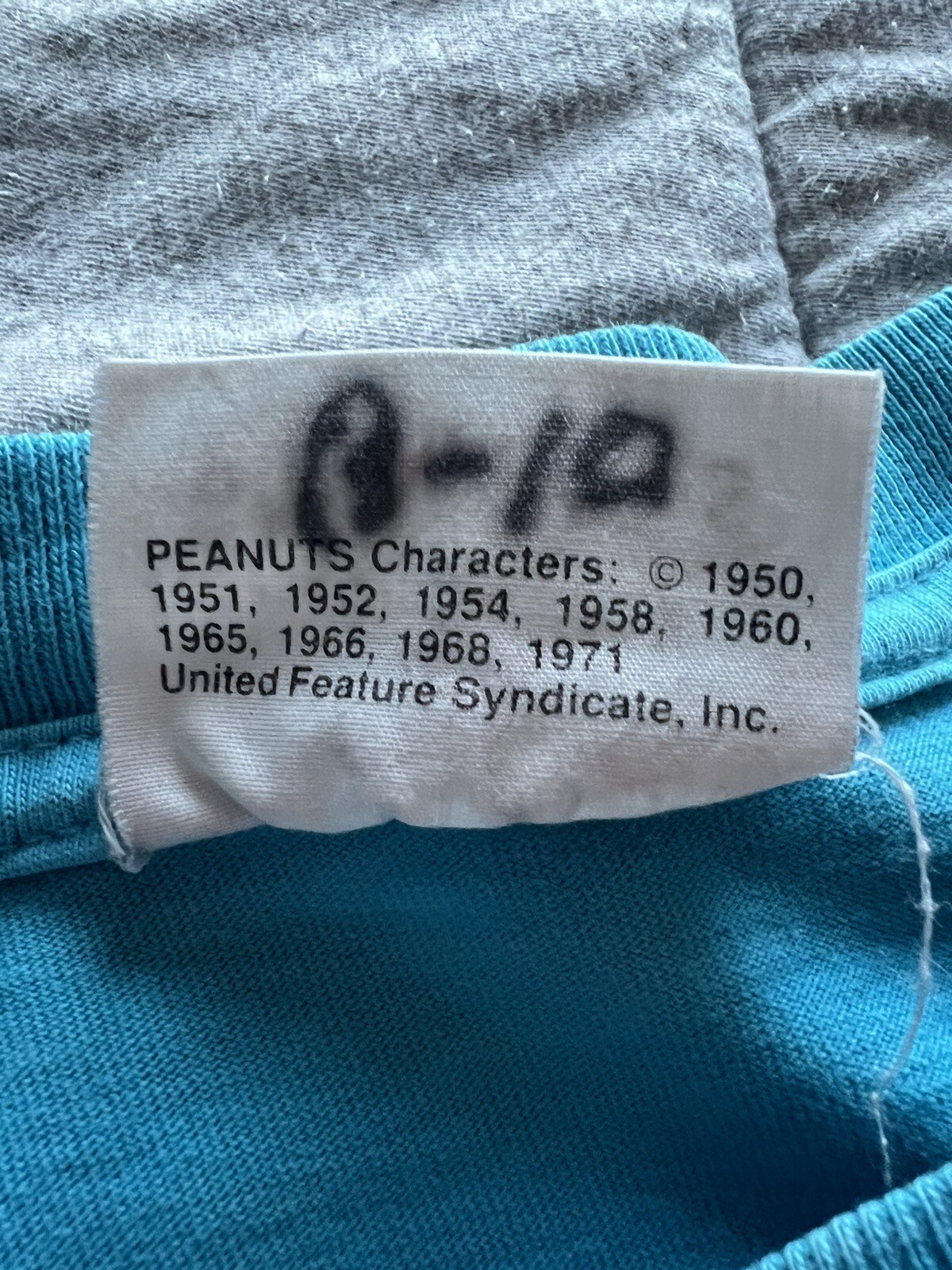 Vintage Snoopy Peanuts Grandma Shirt Gem