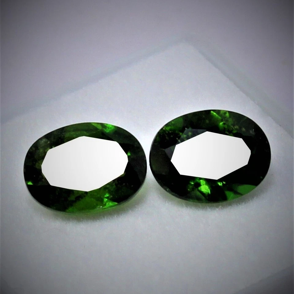 2 Stück  ovaler grüner Chrom Diospide  4 x 6 mm - Bild 3 von 4