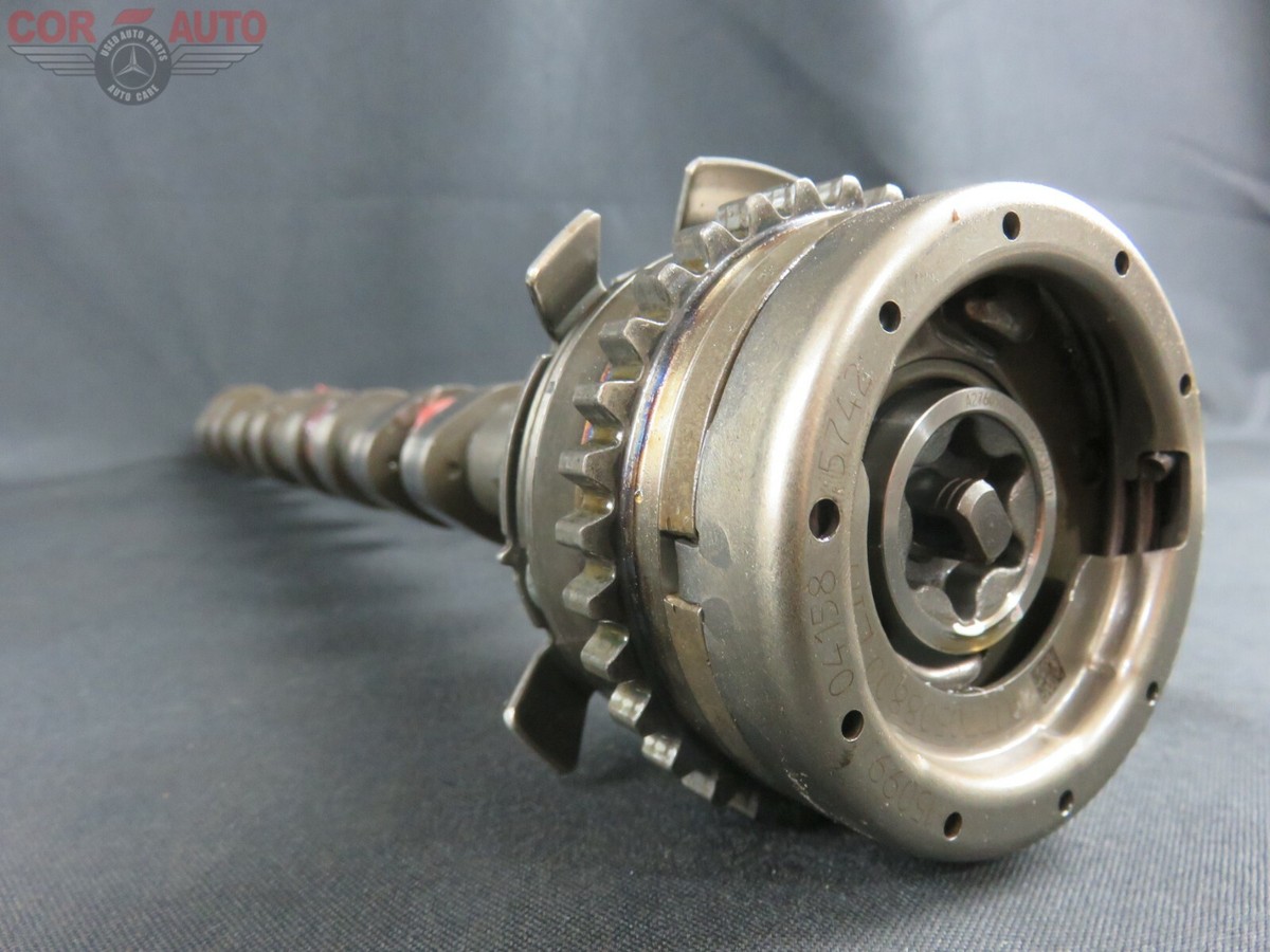 Mercedes Benz C63 AMG Engine Camshaft Intake Left Side M177 15 19  