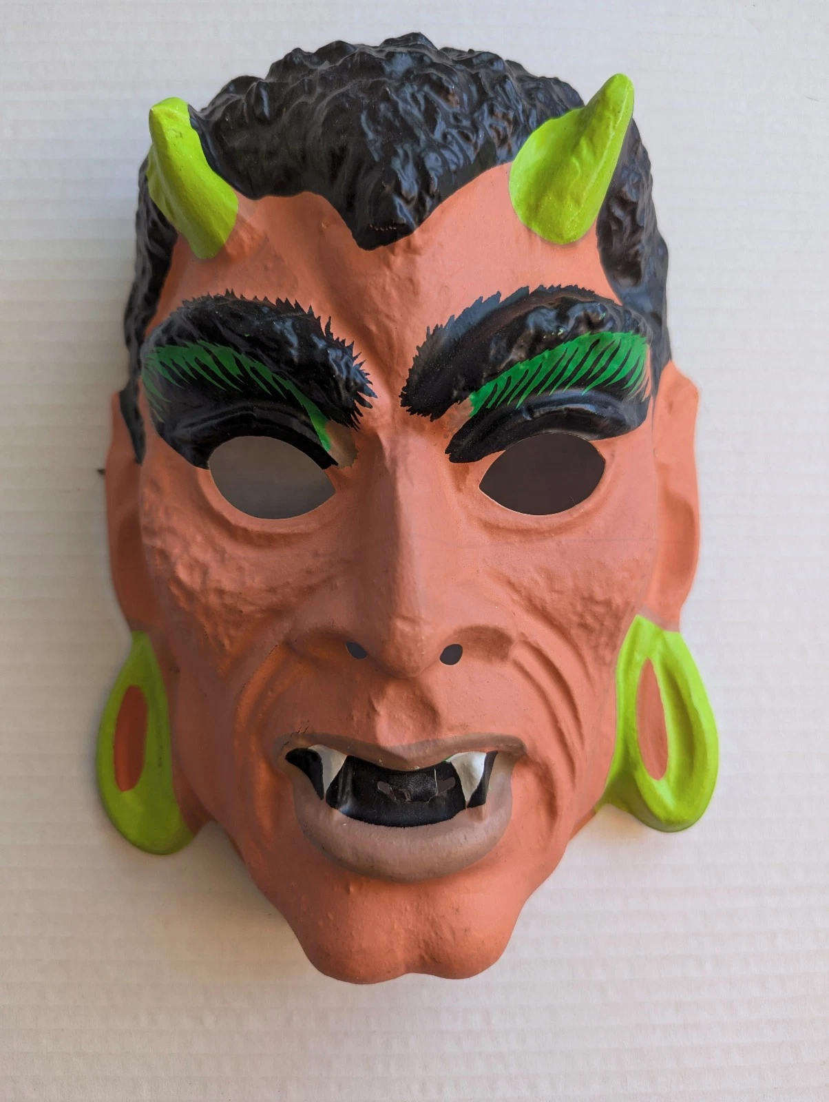 BEN COOPER CLASH OF THE TITANS CALIBOS HALLOWEEN MASK 1981