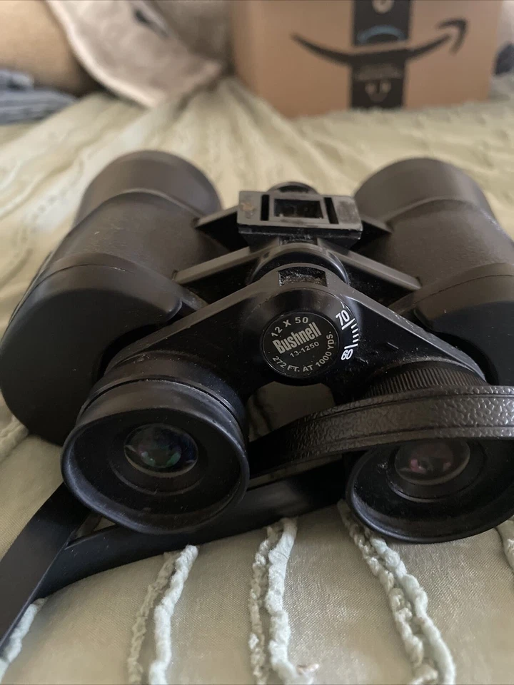 Binoculares gran angular Bushnell Powerview 13-250, 12x50 con correa y estuche ¡En muy buena condición! Foto 4 de 4