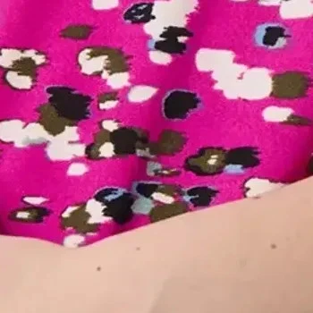 Top para mujer Jones New York talla M estampado musgo crepé manga 3/4 Foto 2 de 3